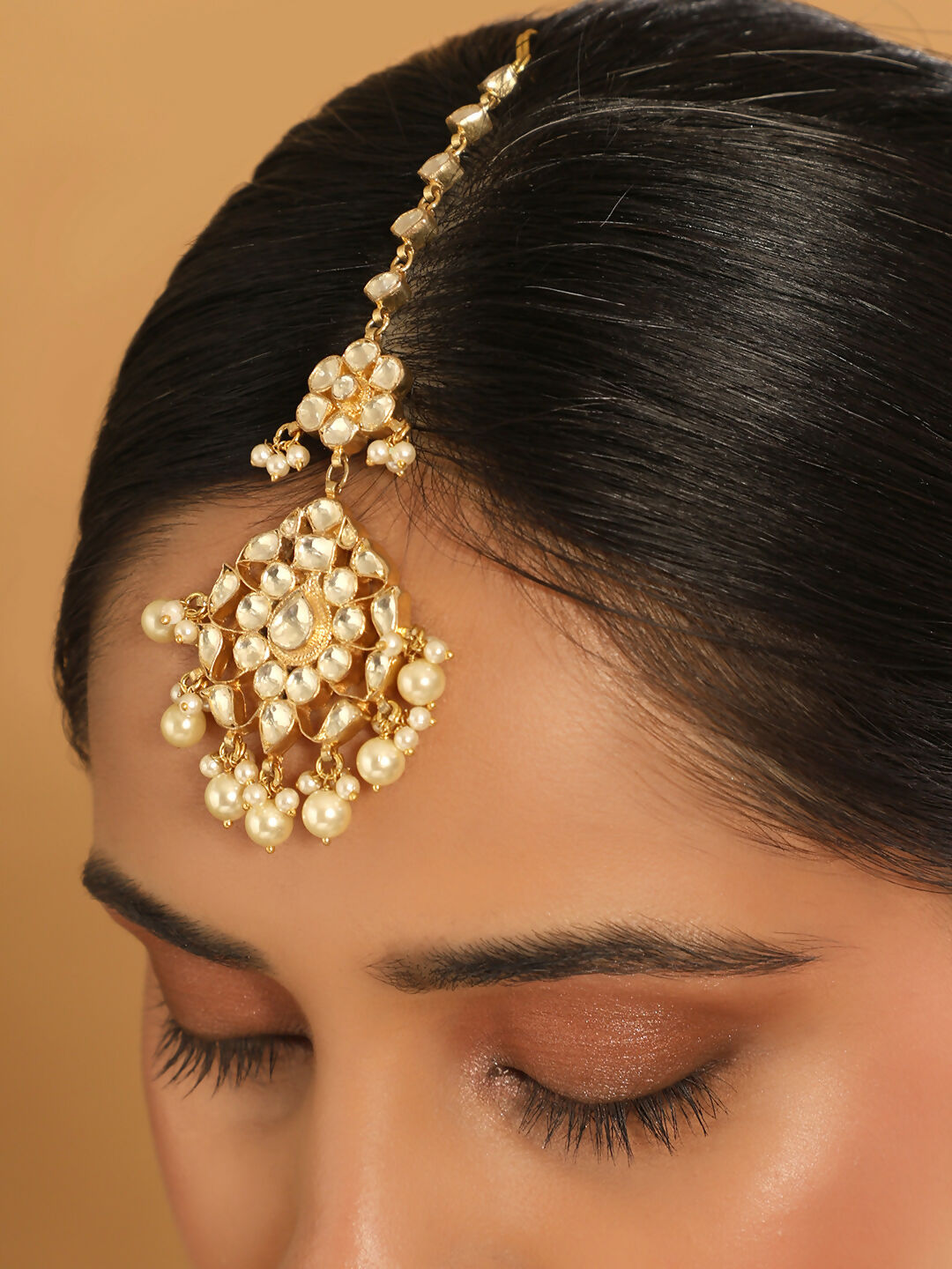 Nuyug 22K Gold-Plated Kundan Studded Maang Tikka Head Jewellery