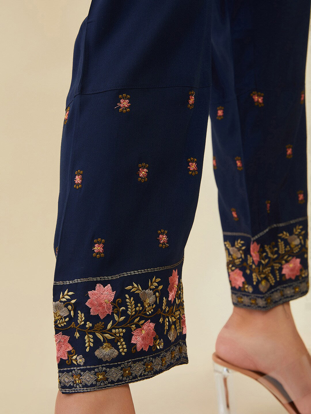 Soch Women Floral Embroidered Kurta With Trousers - Distacart