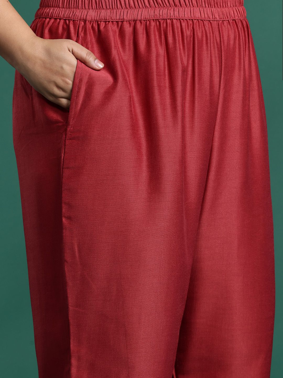 Indo Era Plus Size Ethnic Motifs Embroidered Gotta Patti Kurta Set