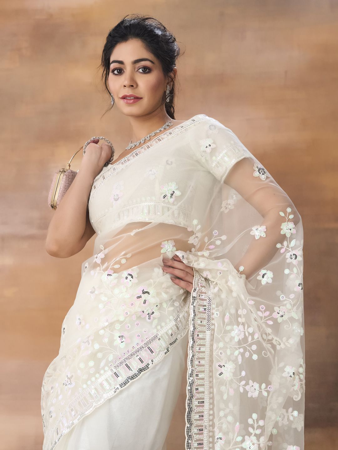 kasee Floral Embroidered Net Saree - Distacart