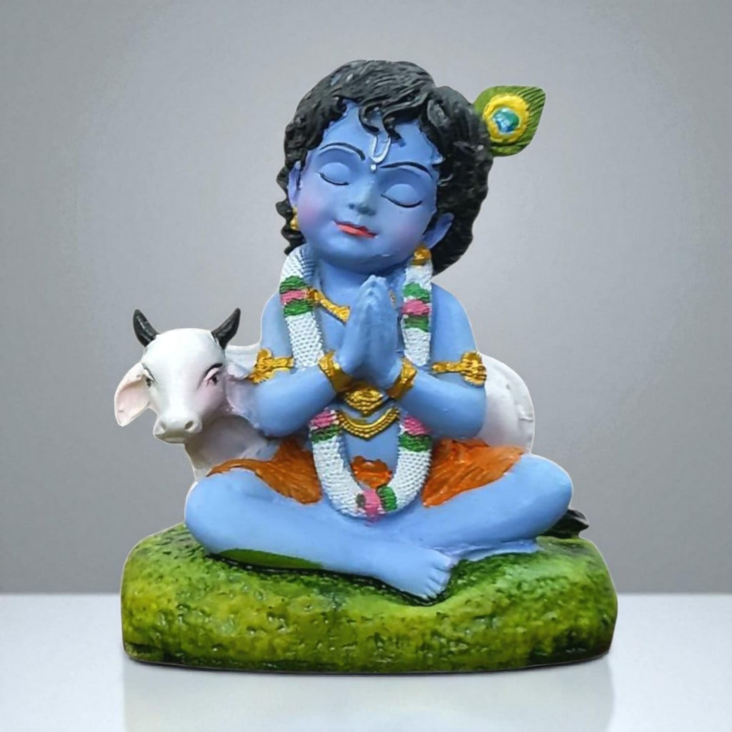 Krishna Laddu Gopal Murti with Cow - Dista