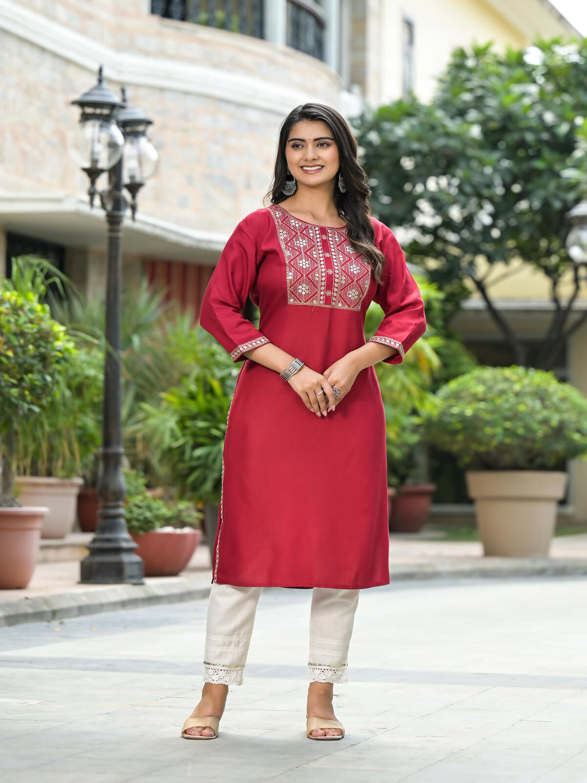 J11103OT7MAROON (1)