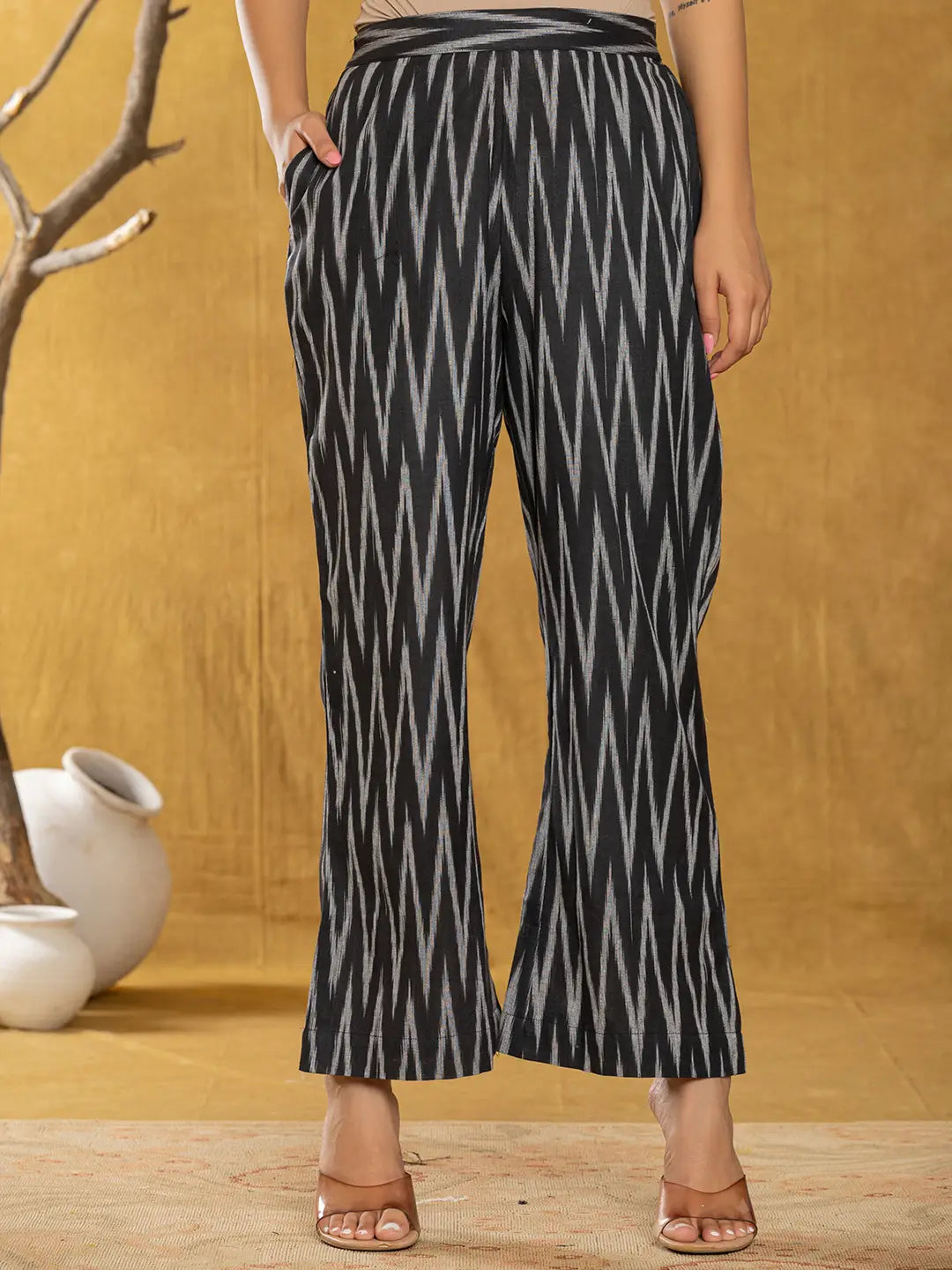Yufta Cotton Black Ikat Co-Ord Set