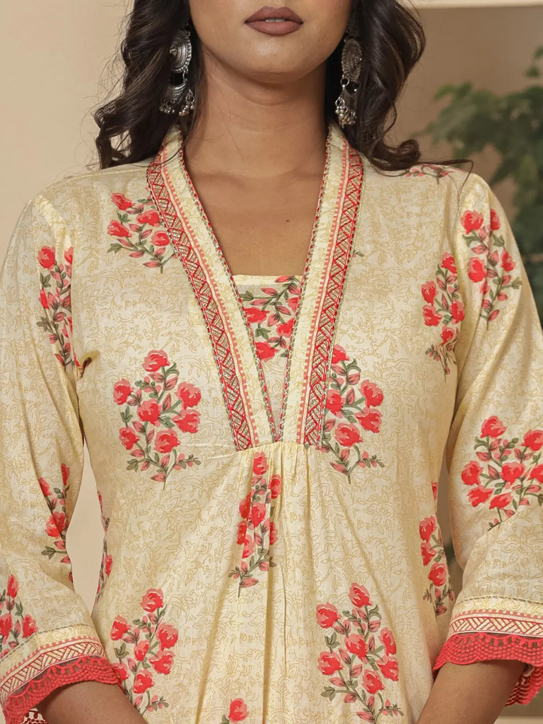 Yufta Cotton Cream And Peach Kurta Dupatta Set