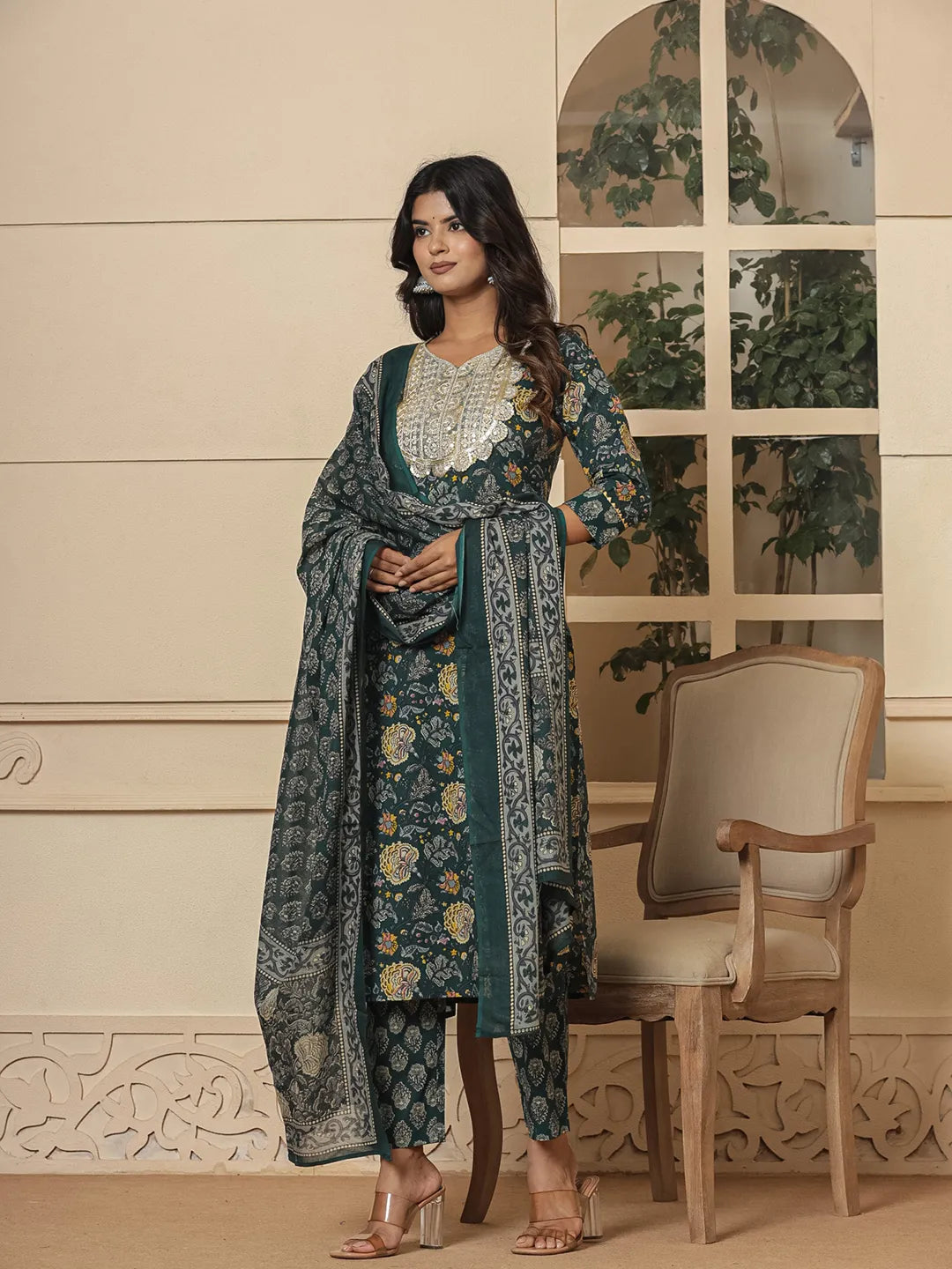 Yufta Cotton Green Embroidered Festive Wear Kurta Dupatta Set - Distacart