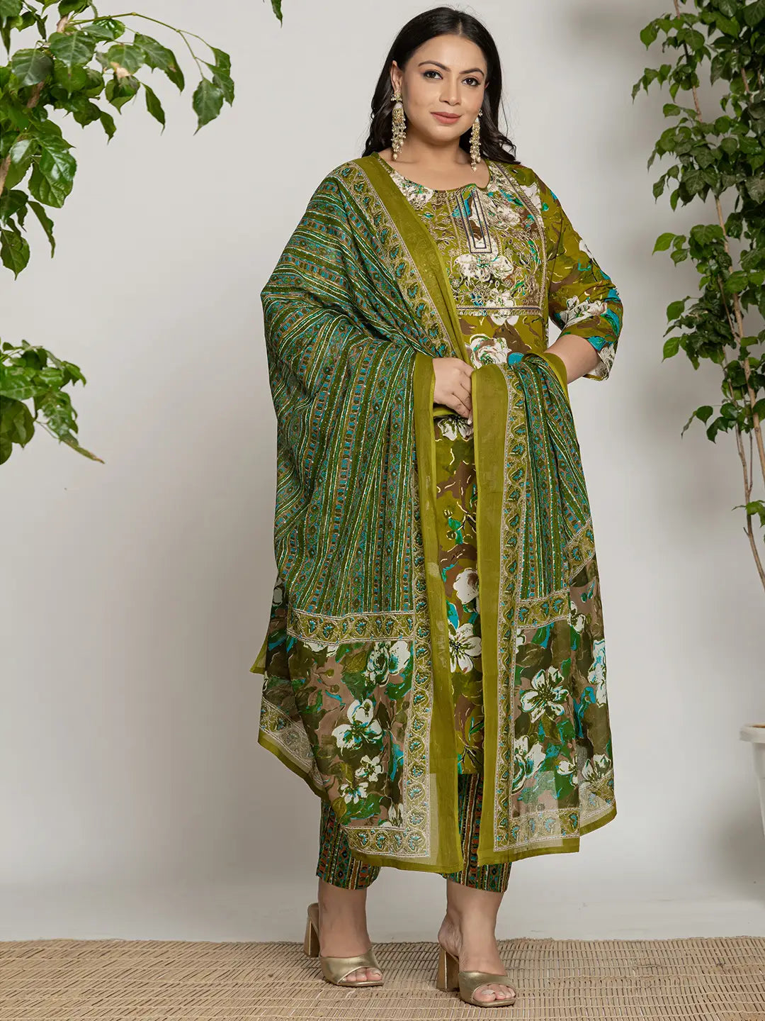 Yufta Cotton Green Embroidered Plus Size Kurta Dupatta Set - Distacart