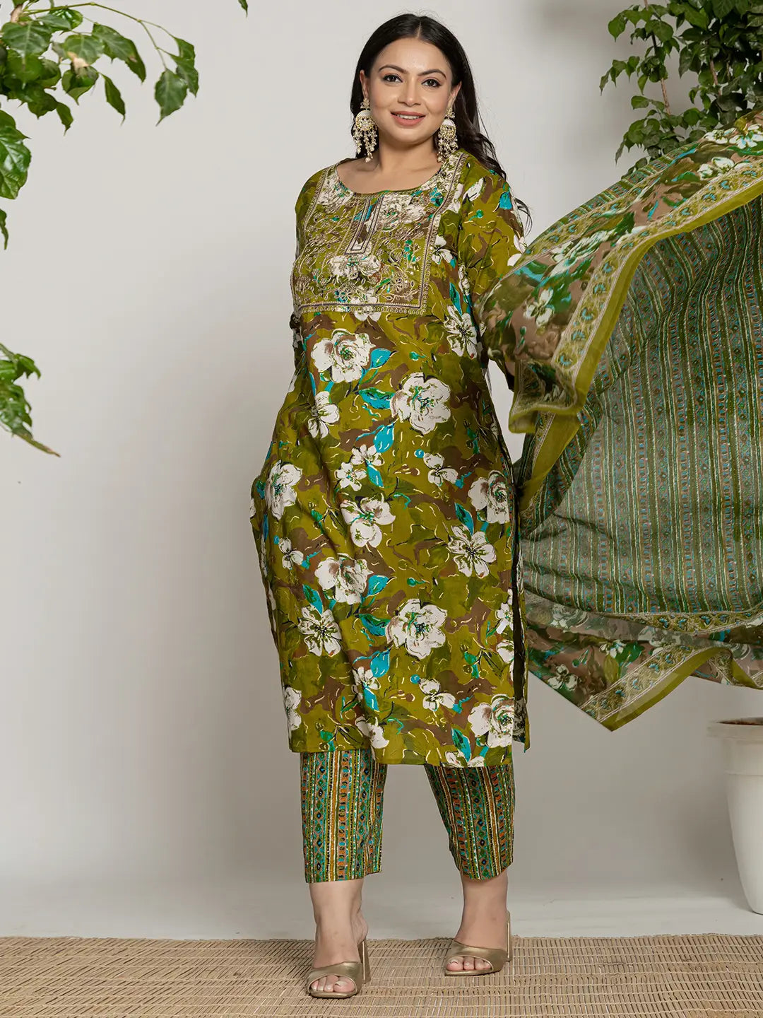 Yufta Cotton Green Embroidered Plus Size Kurta Dupatta Set - Distacart