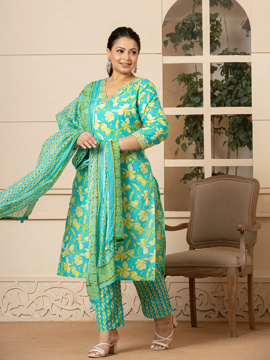 Yufta Cotton Green Plus Size Kurta Dupatta Pant Set