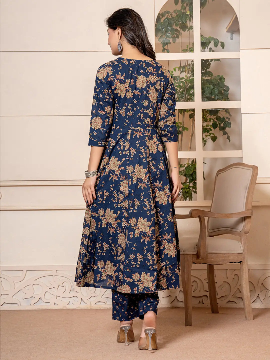 Yufta Cotton Navy Blue Anarkali Dupatta Set