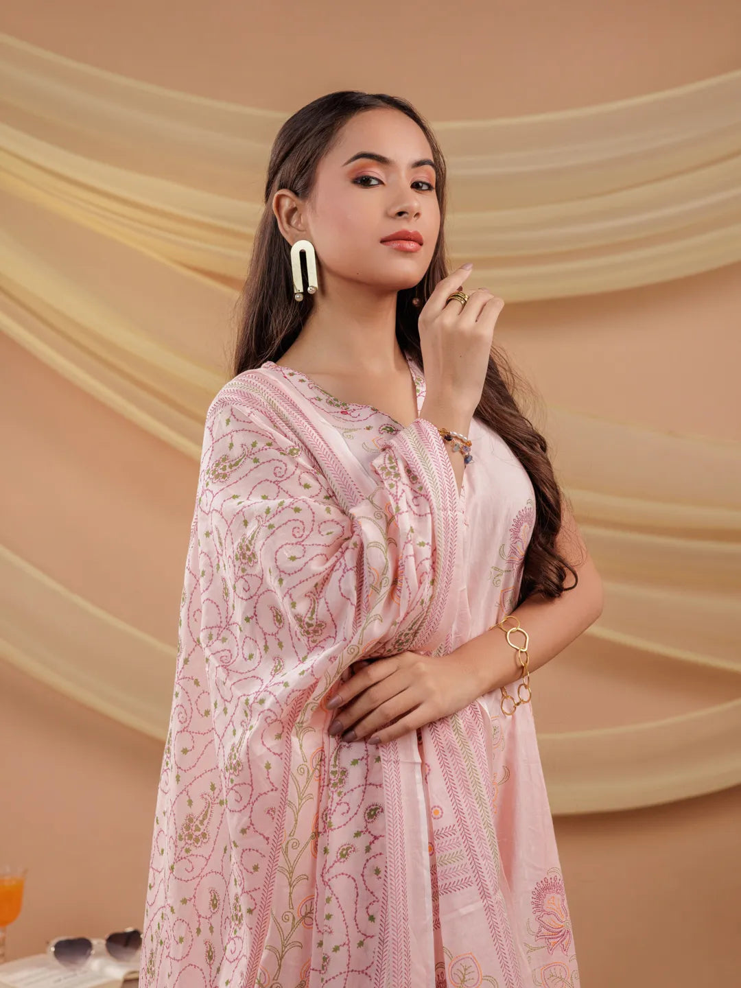 Yufta Cotton Pink Sleeveless Kurta Dupatta Set