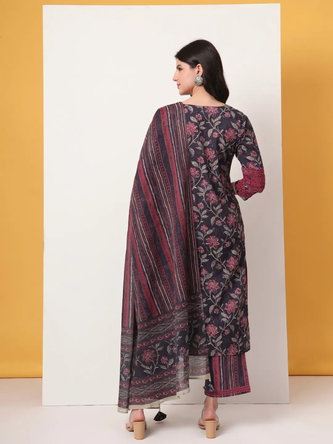 Yufta Cotton Purple Kurta Dupatta Set With Lace Detailing