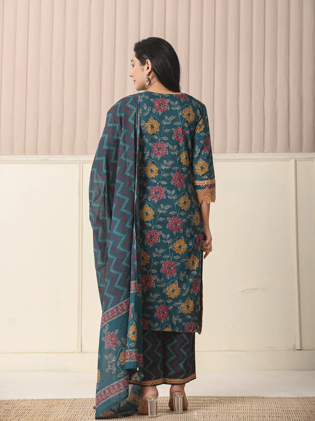 Yufta Cotton Teal Blue Kurta Dupatta Set With Lace Detailing