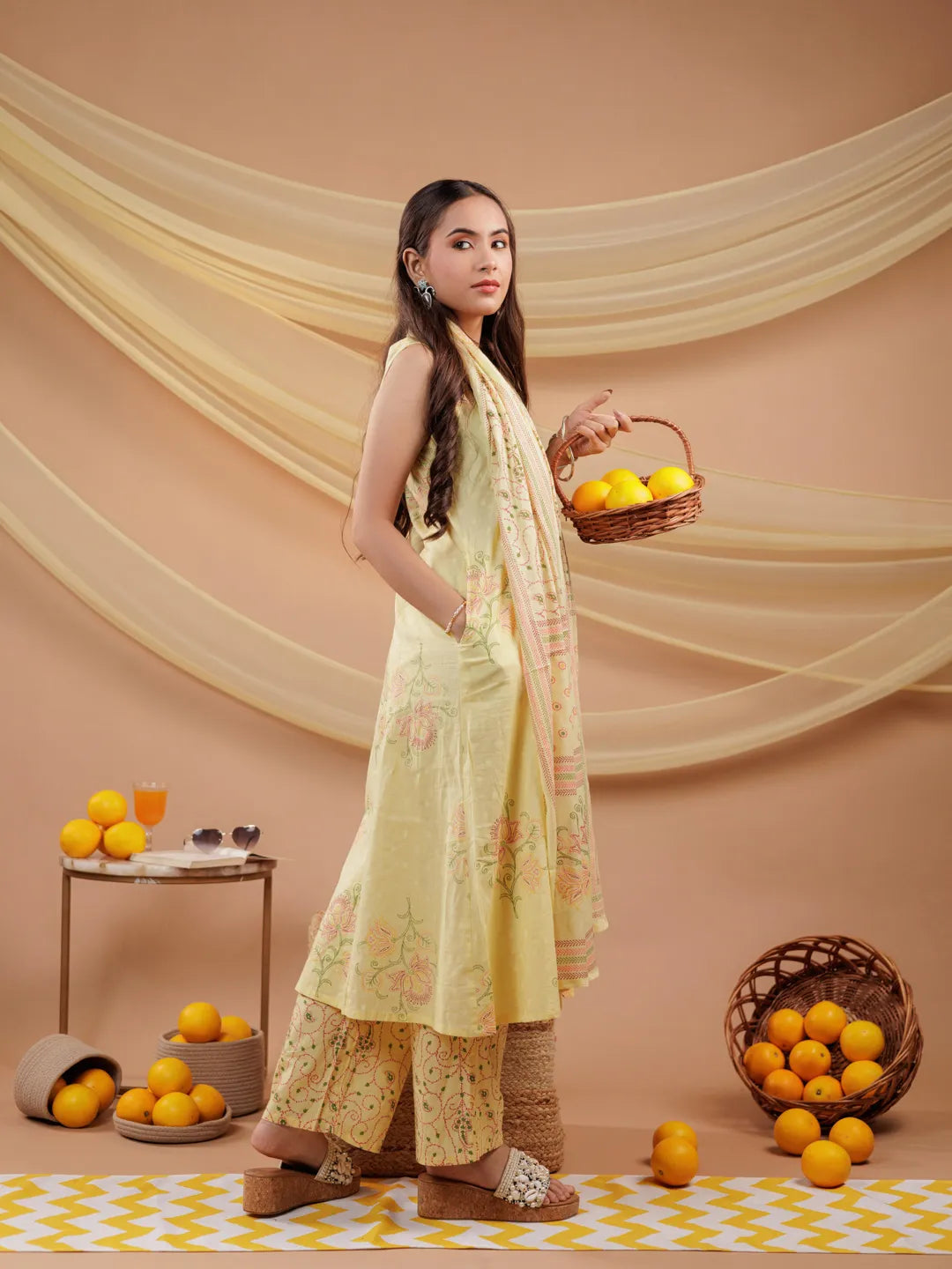 Yufta Cotton Yellow Sleeveless Kurta Dupatta Set - Distacart