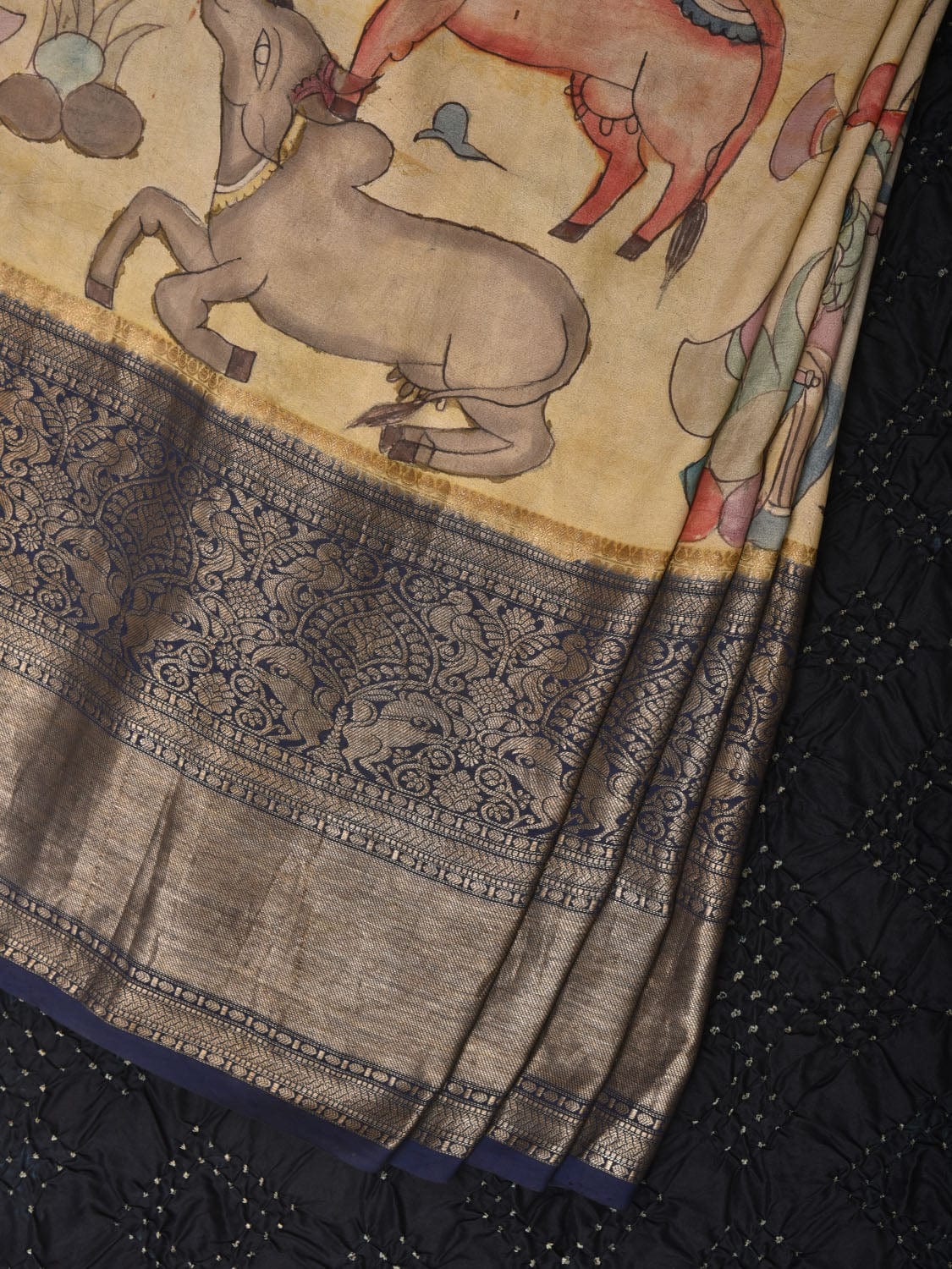 Cream and Navy Bandhani Kanchipuram Silk Handloom Saree with Kalamkari Cows Design - Global Threads - Distacart