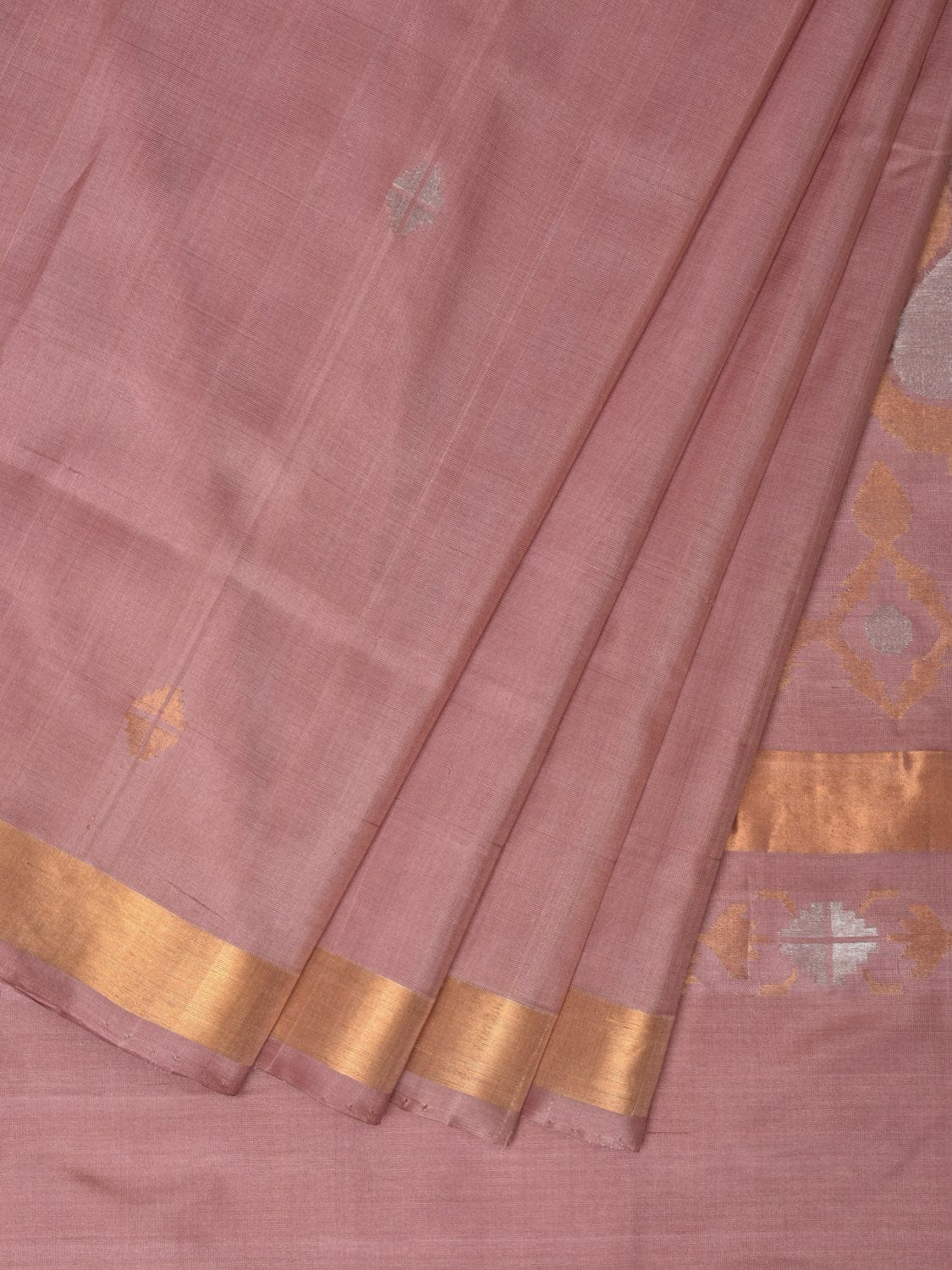 Cream Uppada Silk Handloom Saree with Mango Pallu Design - Global Threads - Distacart