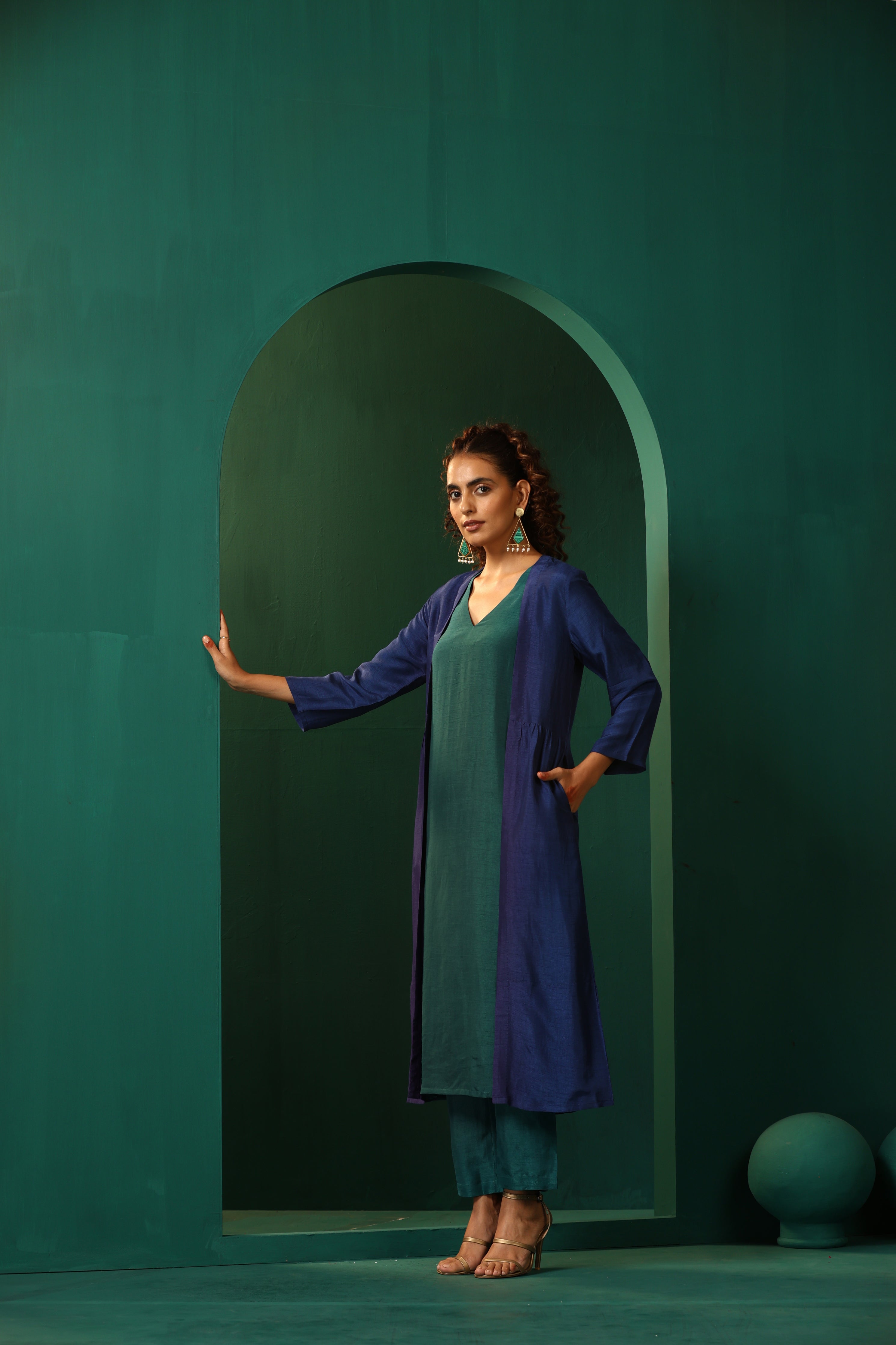 trueBrowns Blue Teal Silk Kurta Jacket Set - Distacart