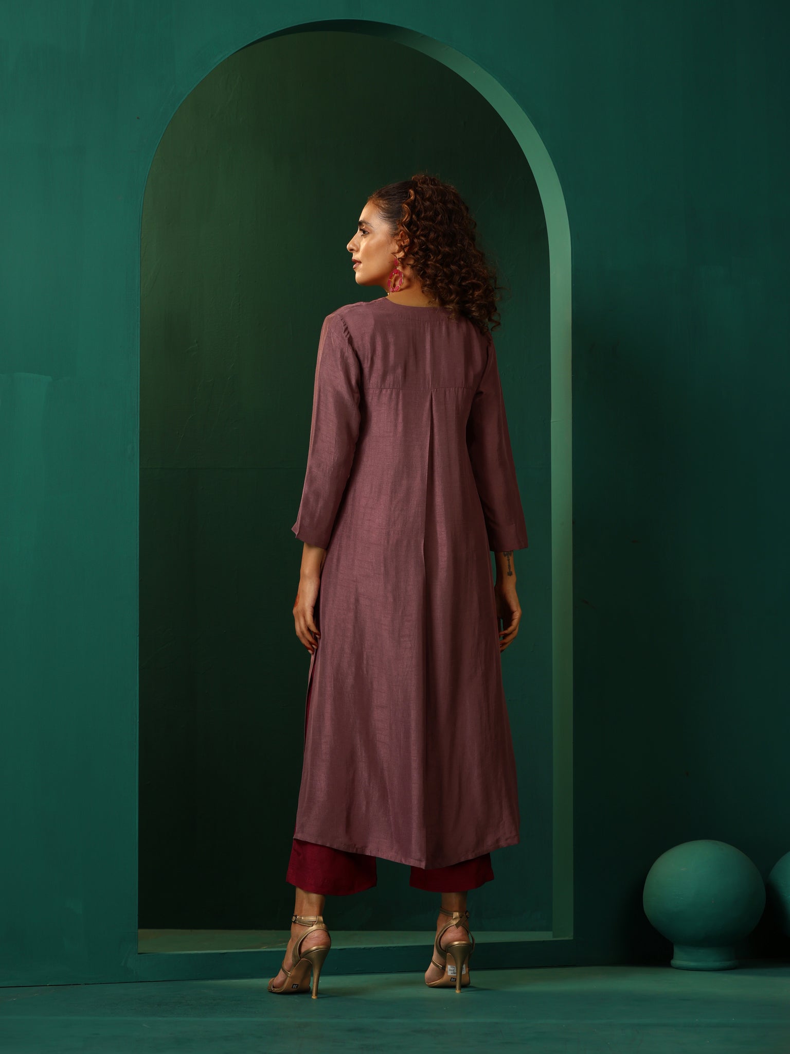 trueBrowns Light Mauve Silk Front Pleat Kurta Pant Set - Distacart