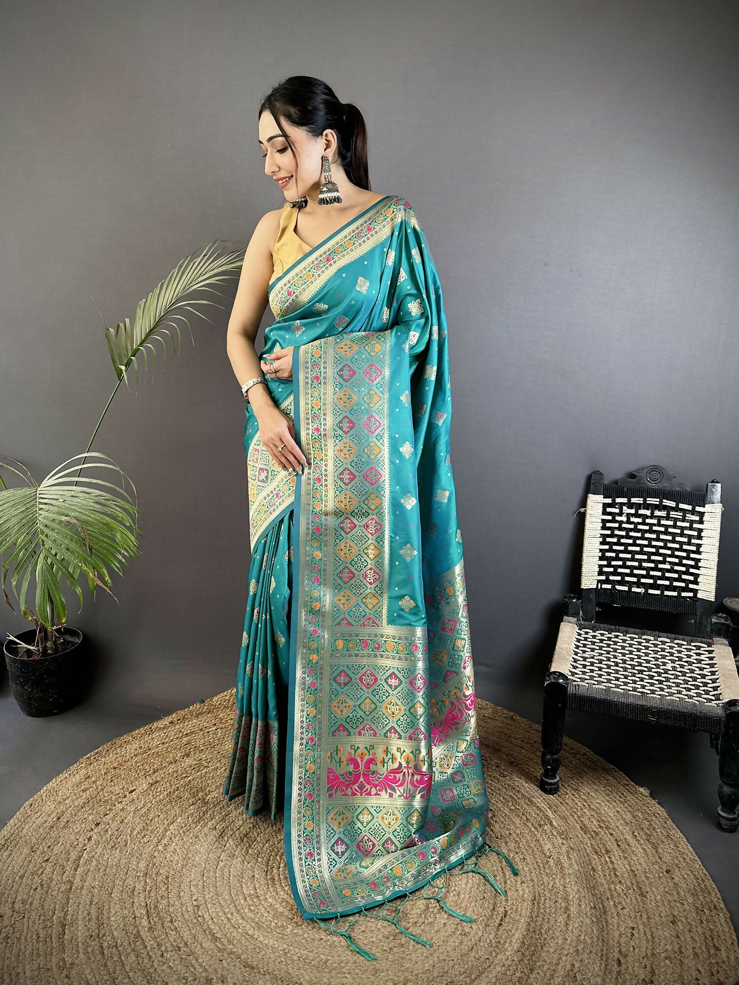 Joban Fashion Turquoise Blue Geometric Pattern Soft Silk Patola Saree