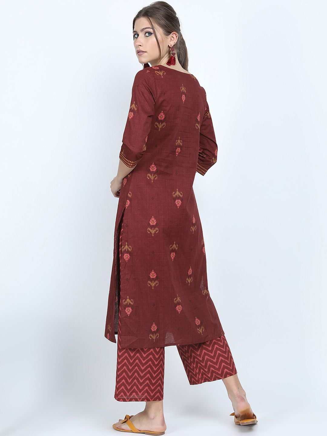Vishudh Women Maroon Floral Printed Pure Cotton Kurta With Palazzos