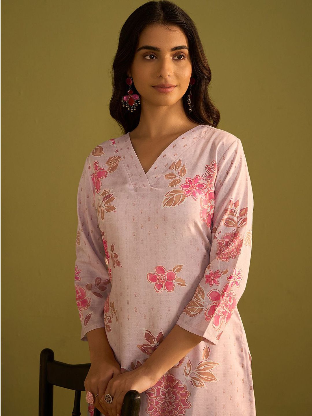 Indo Era Women Floral Printed Regular Kurta with Trousers