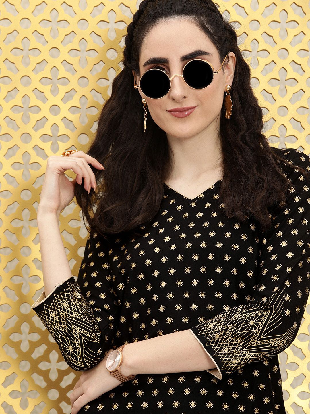 Ode by House of Pataudi Women Black Ethnic Motifs Printed V-Neck Straight Rozana Kurta - Distacart