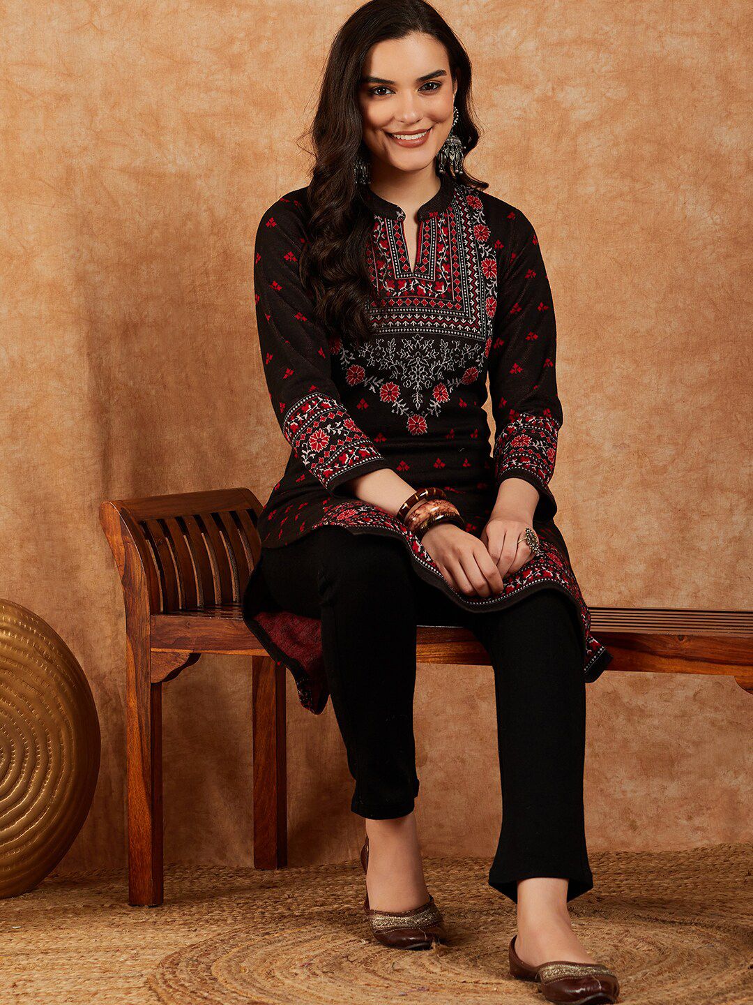 Sangria Floral Printed Mandarin Collar Winter Kurta & Trousers