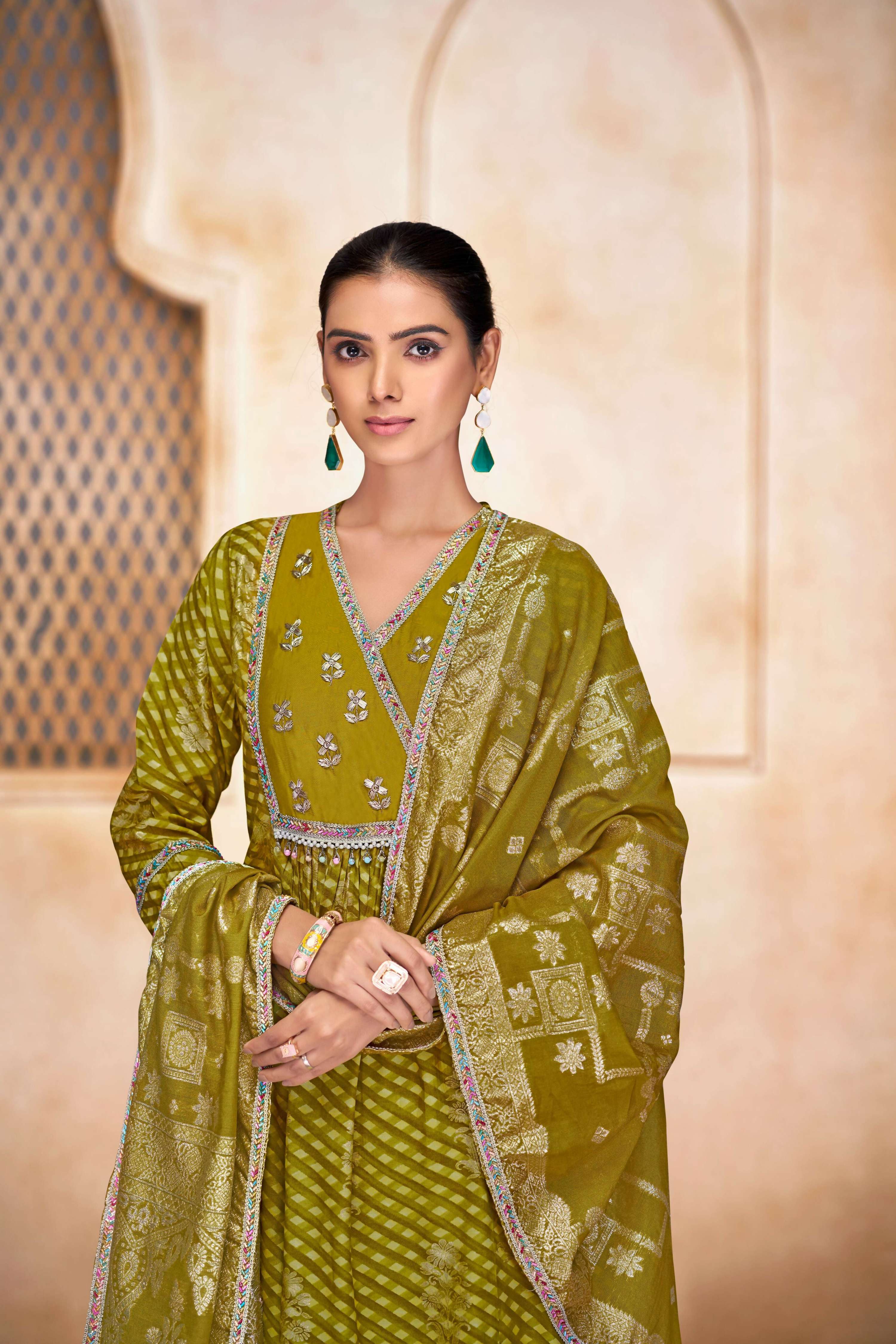 BulBul Rashmi Green Kurta Set with Dupatta