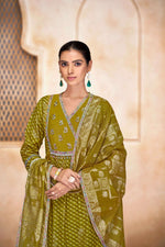 Thumbnail for BulBul Rashmi Green Kurta Set with Dupatta