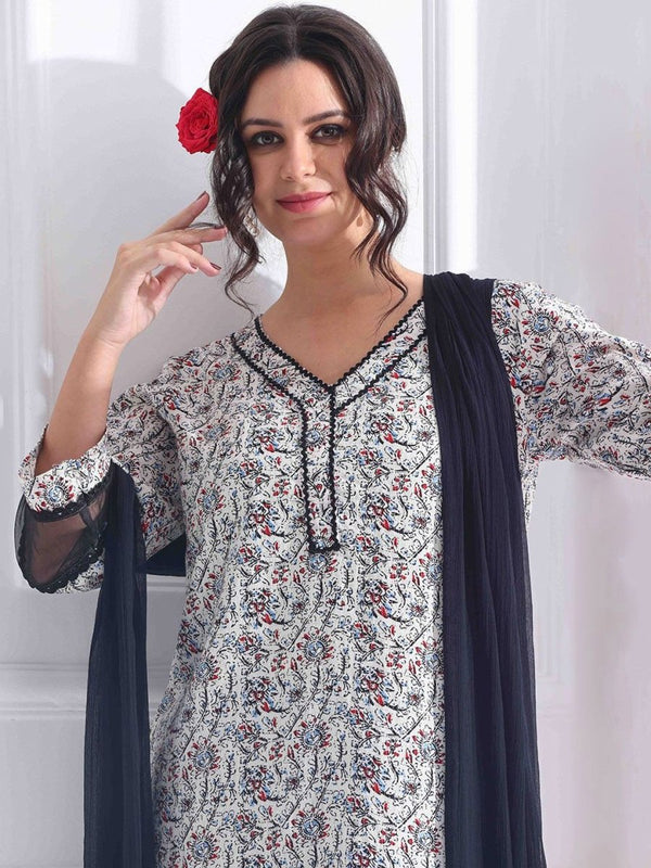Anouk Women Floral Printed Kantha Work Pure Cotton Kurta with Trousers & With Dupatta