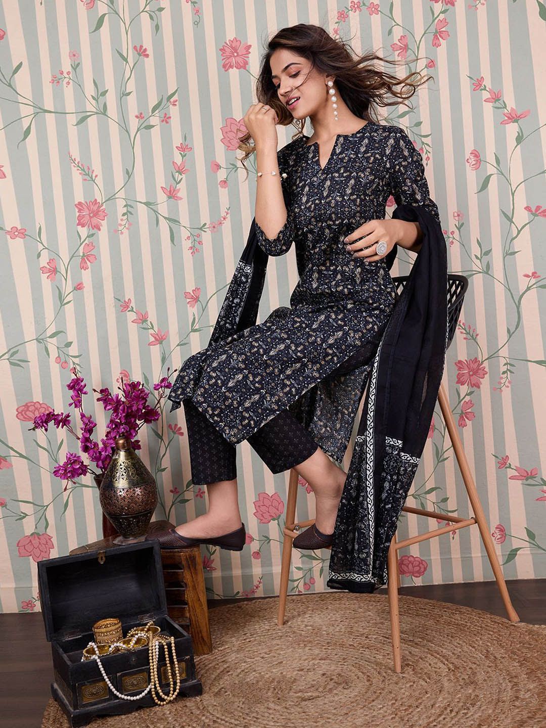 Ode by House of Pataudi Abstract Printed Regular Pure Cotton Kurta with Trousers & Dupatta - Distacart