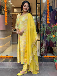 Thumbnail for Kalini Floral Printed Sequinned Straight Kurta & Trousers With Dupatta - Distacart