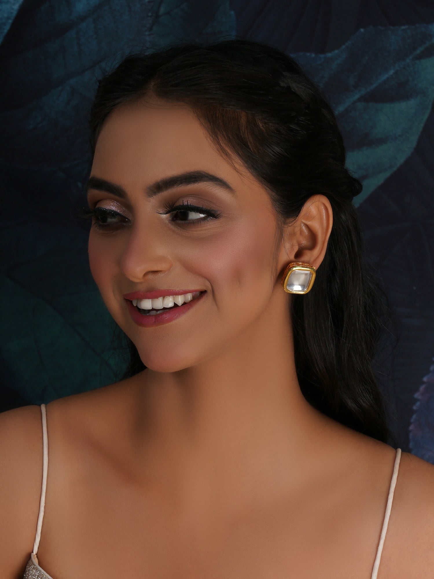 Kundan Studs (Gold) - Ruby Raang - Distacart