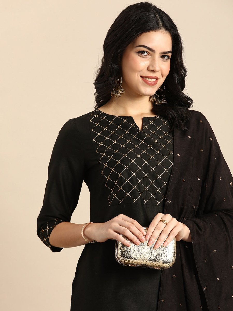 Anouk Women Yoke Design Regular Kurta with Trousers & With Dupatta - Distacart