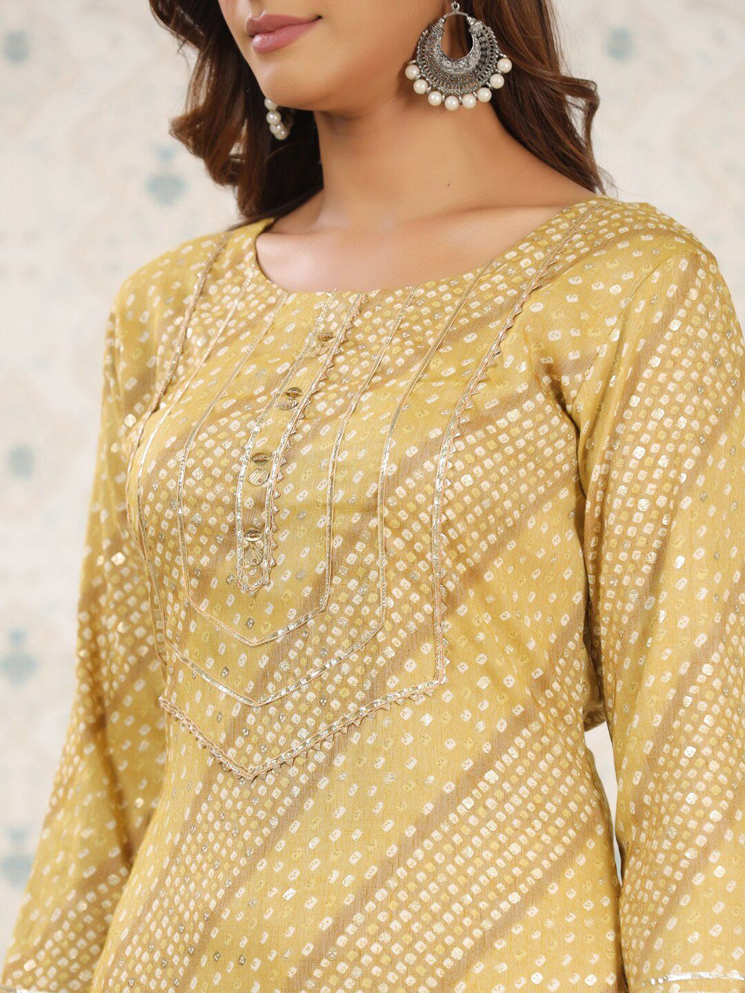 Ode by House of Pataudi Ethnic Motifs Printed Gotta Patti Straight Kurta - Distacart