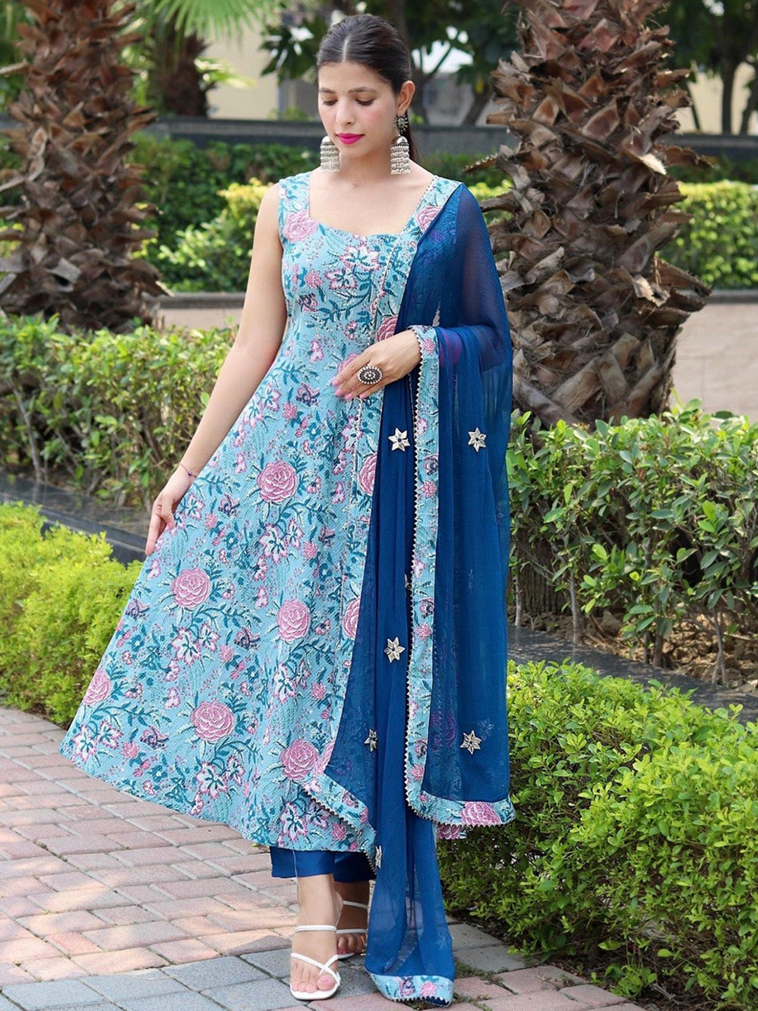 Kalini Floral Printed Anarkali Kurta With Trousers & Dupatta - Distacart