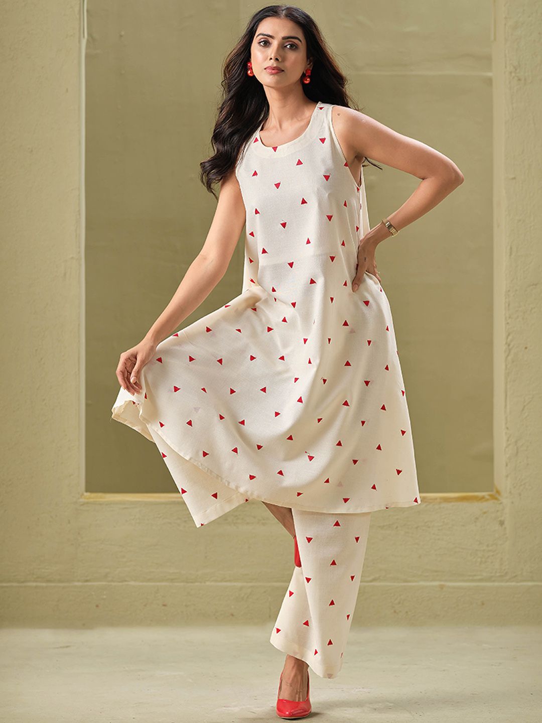 Sangria Off White Geometric Printed Round Neck A-Line Pure Cotton Kurta With Palazzos