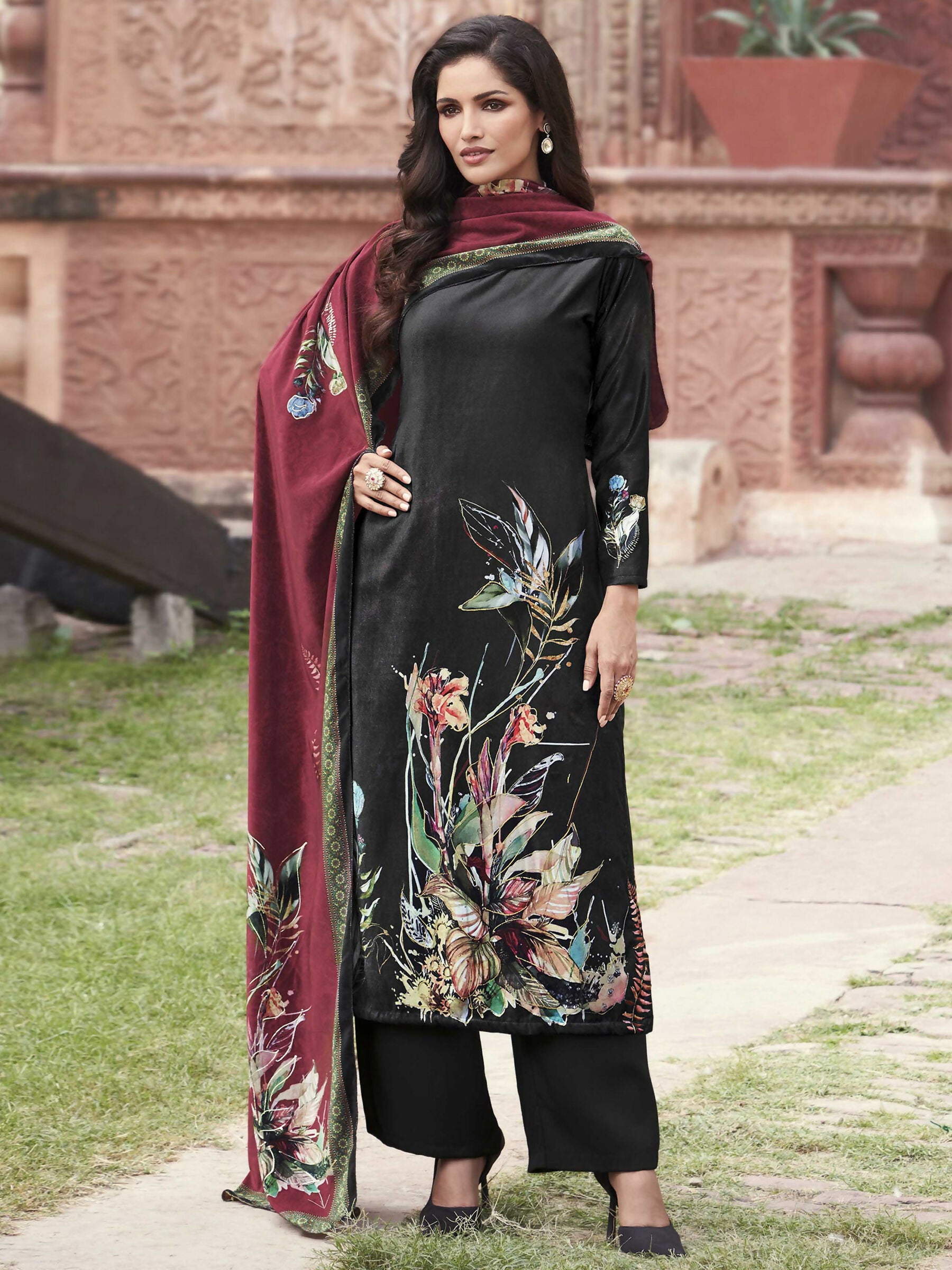 Jyoti Fashion Women's Black Velvet Floral Digital Printed Kurta with Trouser & Dupatta - Distacart