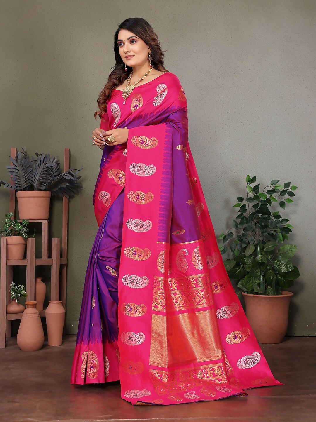 Joban Fashion Banarasi Purple Butti Soft Silk Saree