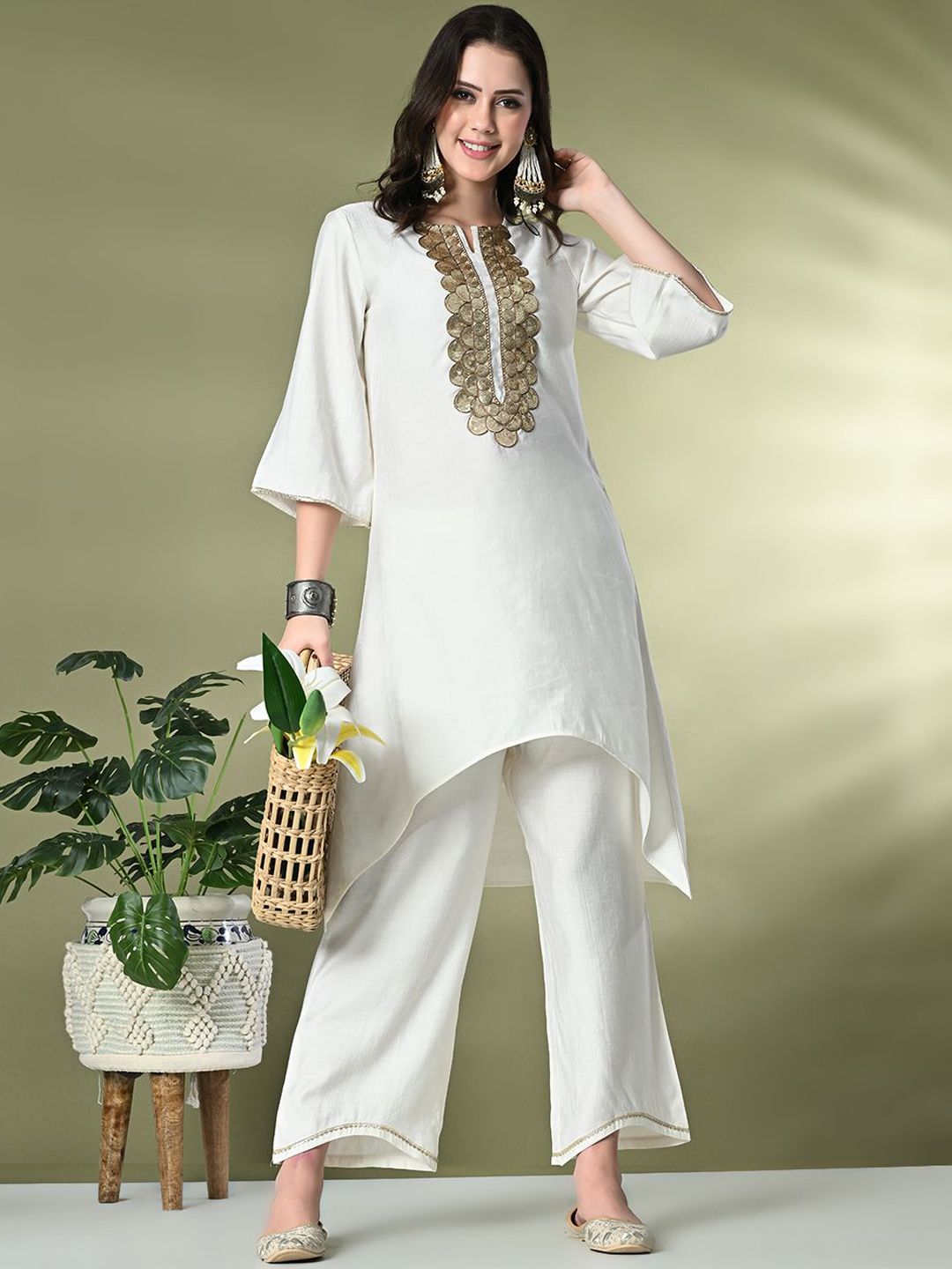 Sangria Embroidered Regular Gotta Patti Kurta with Palazzos - Distacart