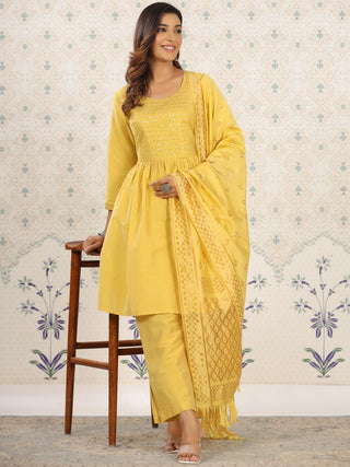 Ode by House of Pataudi Ethnic Motifs Yoke Design Sequinned Kurta with Trousers & Dupatta - Distacart
