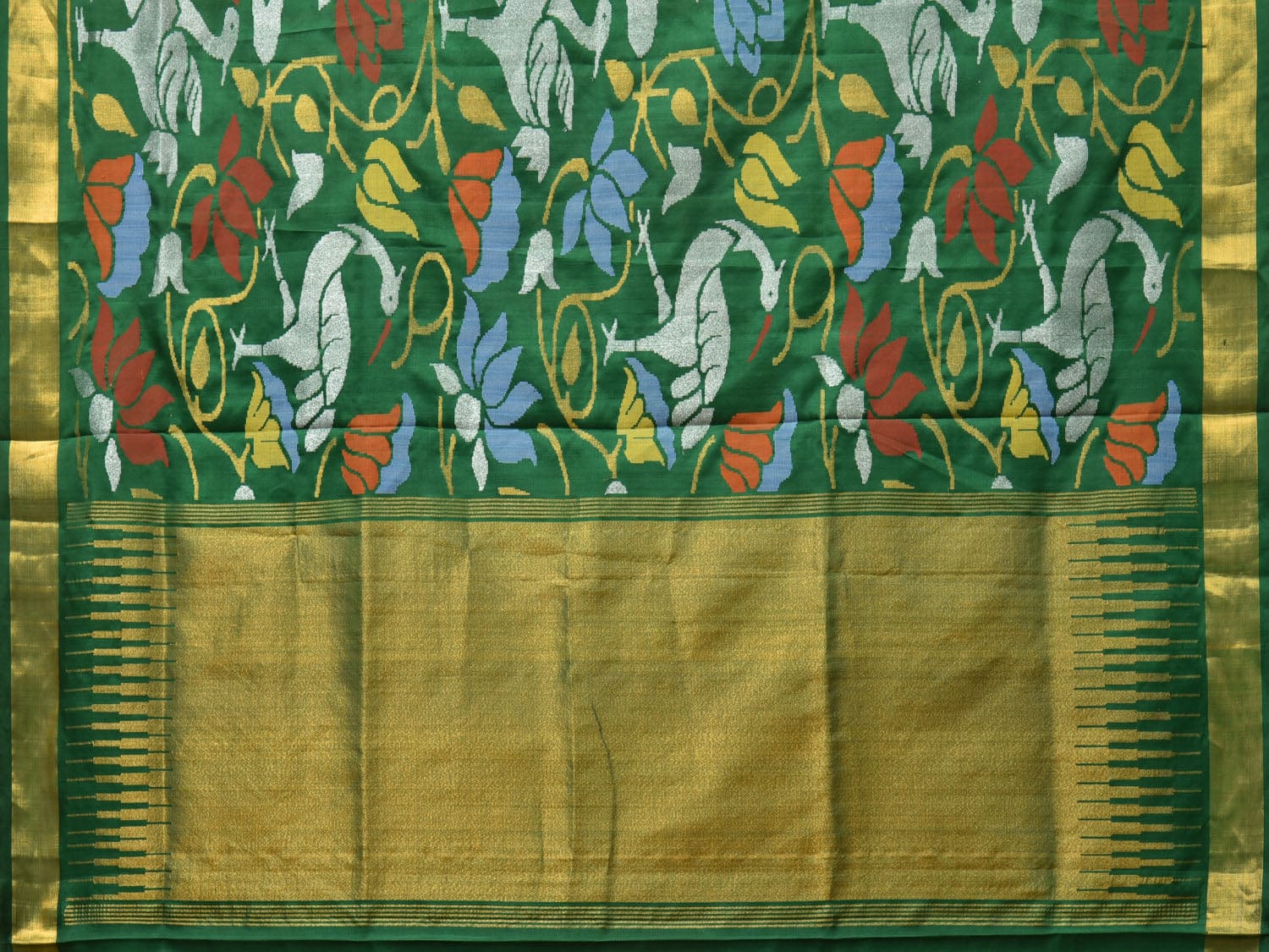 Dark Green Uppada Silk Handloom Saree with All Over Lotus and Birds Design - Global Threads - Distacart