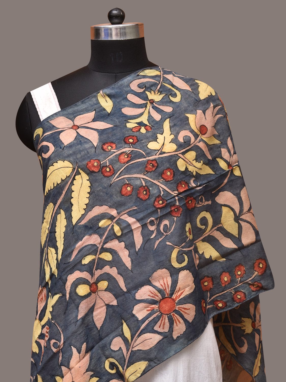 Dark Grey Kalamkari Hand Painted Sico Stole with Floral Design - Global Threads - Distacart