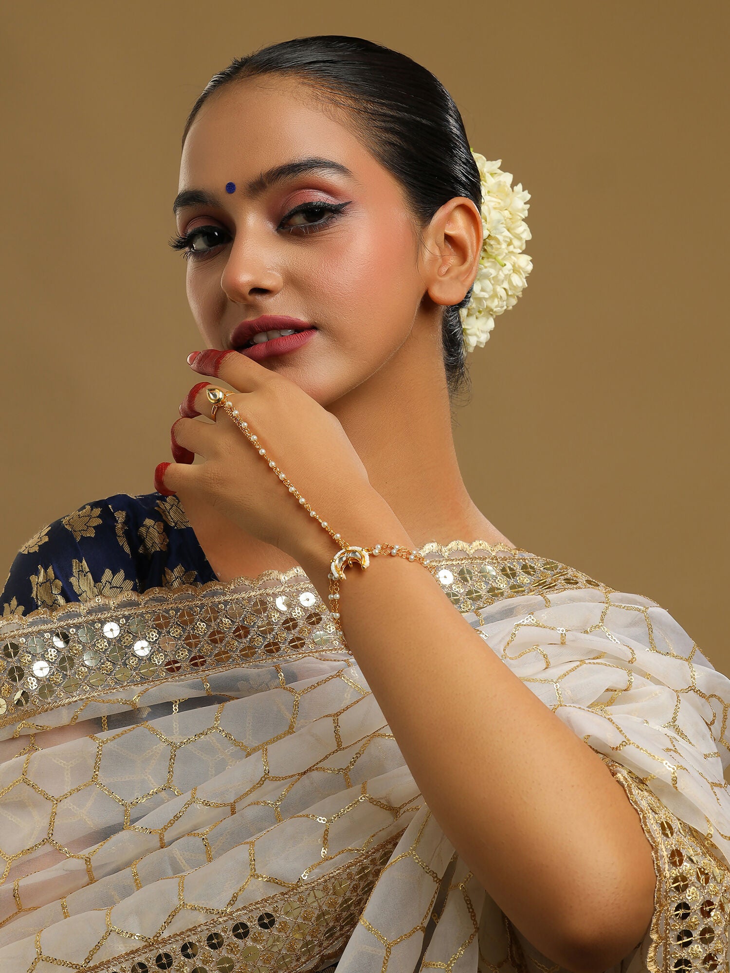 Ruby Raang Gold Chand Kundan Haath Phool