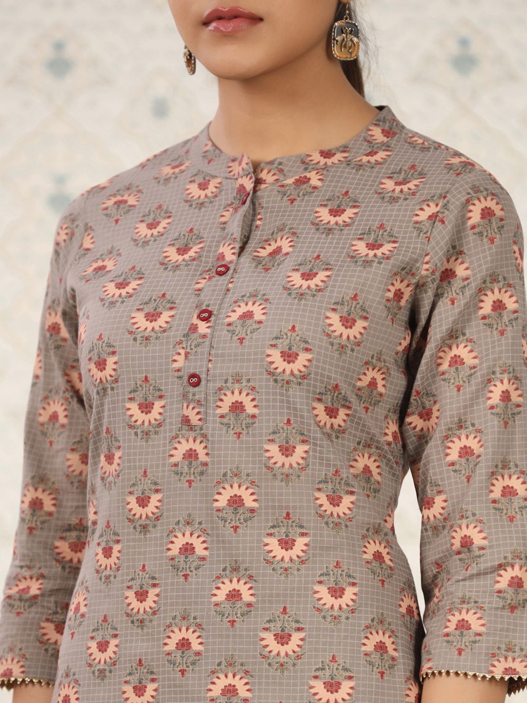 Ode by House of Pataudi Floral Printed Band Collar Pure Cotton Kurta with Trousers - Distacart
