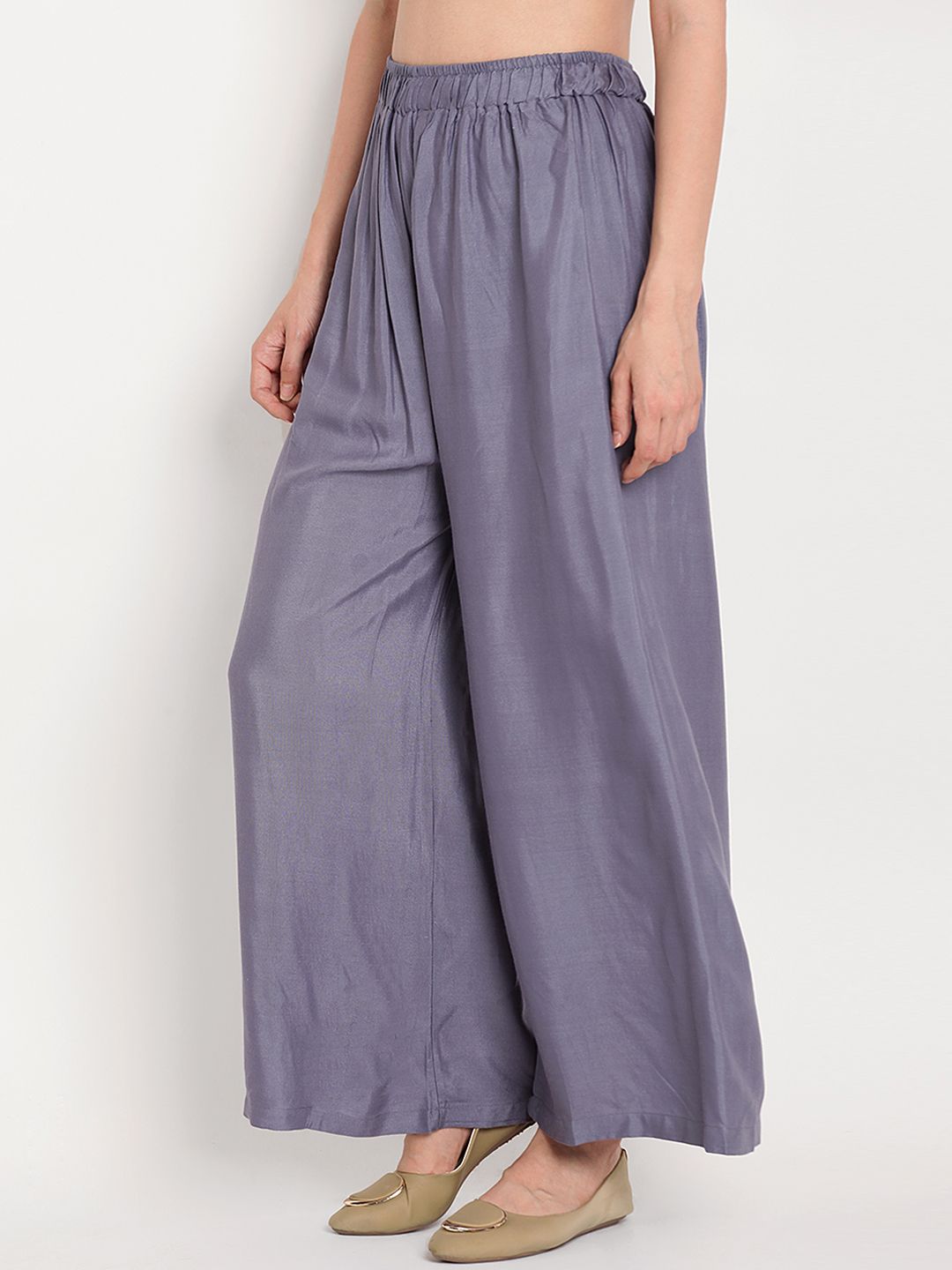 TAG 7 Women Grey Solid Flared Palazzos - Distacart