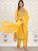 Thumbnail for Ode by House of Pataudi Ethnic Motifs Yoke Design Kurta with Trousers & Dupatta - Distacart
