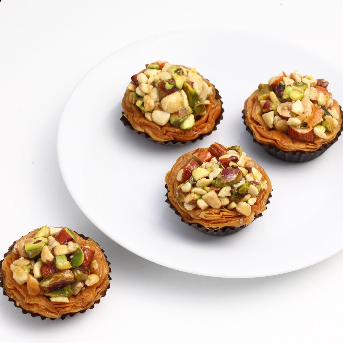 Dadu's Mix Tart Baklava - Distacart