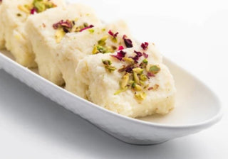 Godavari Vantillu White Kalakand (Milk Cake) - Distacart