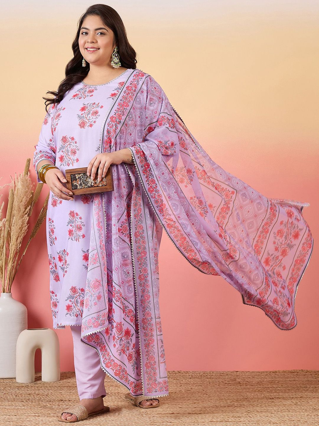 Sztori Women Floral Printed Regular Kurta with Trousers & With Dupatta