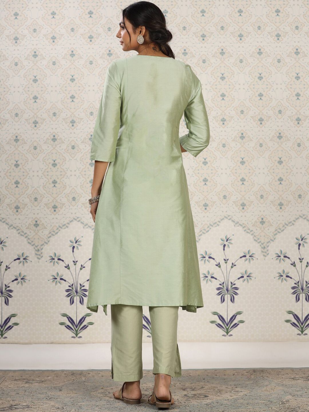 Ode by House of Pataudi Yoke Design Embroidered Kurta with Trousers - Distacart